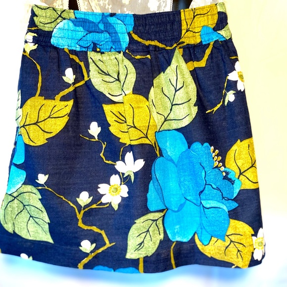 Abercrombie & Fitch Floral Skirt 100% Cotton Lined Two Front Pockets - Picture 3 of 5